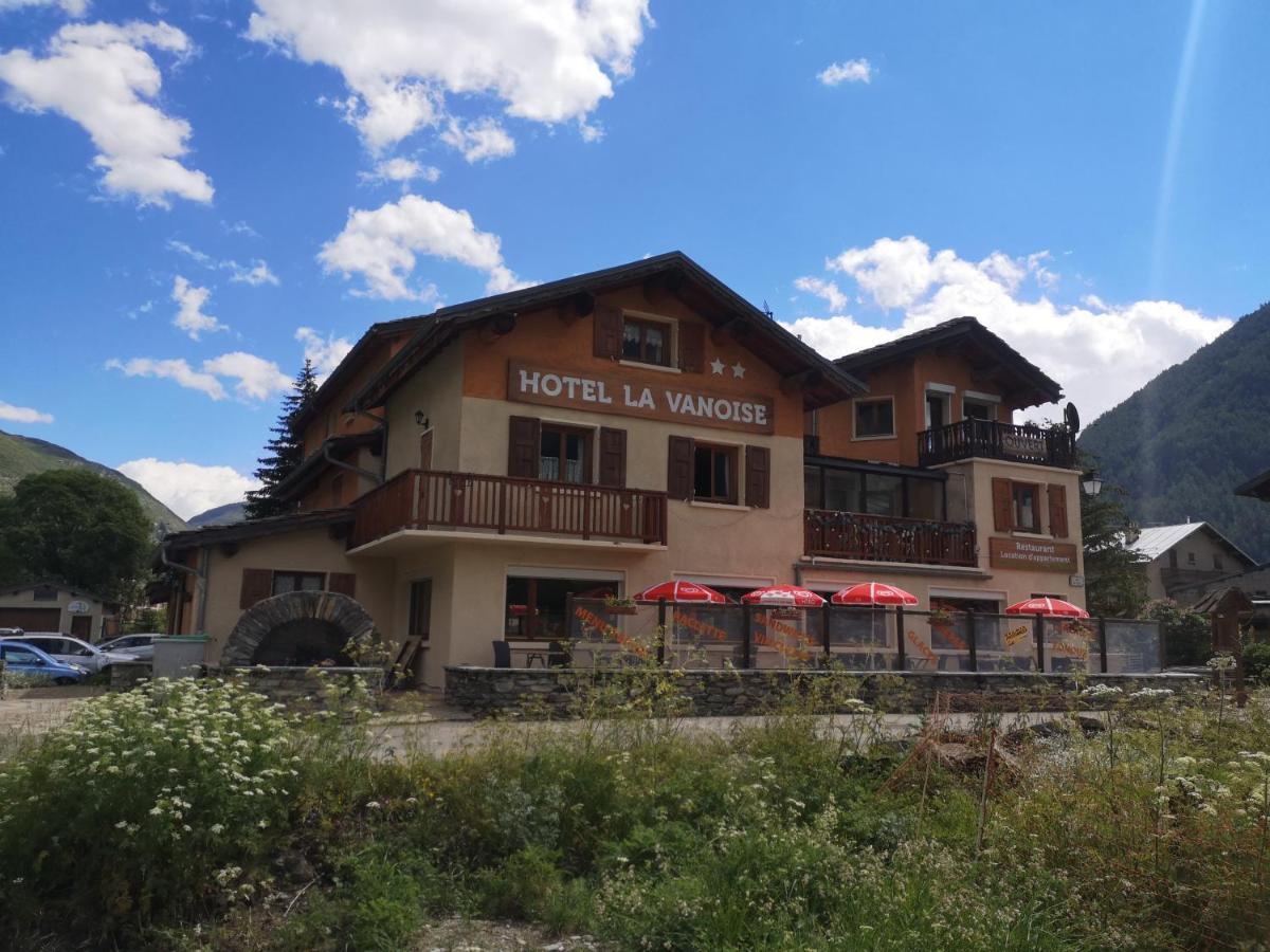Hotel La Vanoise เบส์ซองส์ ภายนอก รูปภาพ