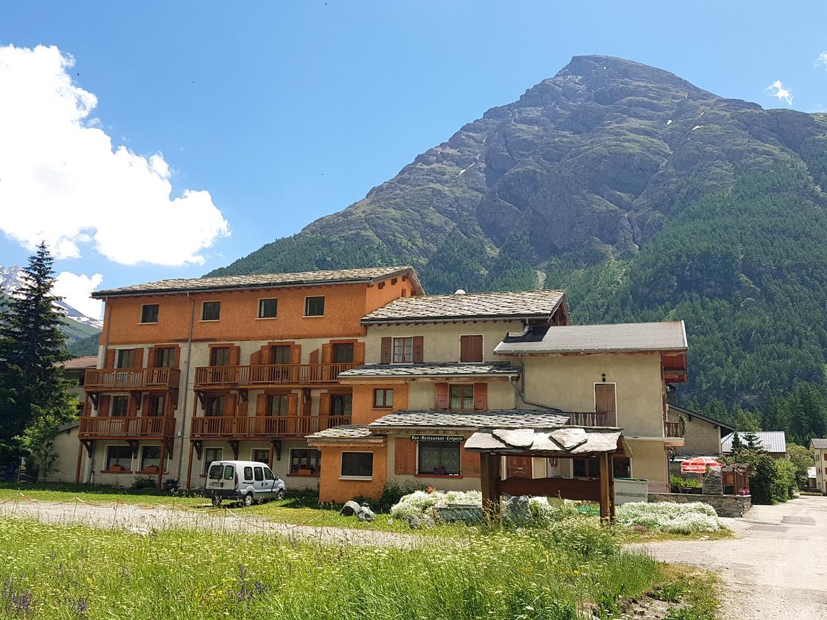 Hotel La Vanoise เบส์ซองส์ ภายนอก รูปภาพ
