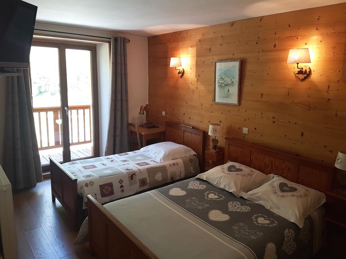Hotel La Vanoise เบส์ซองส์ ภายนอก รูปภาพ